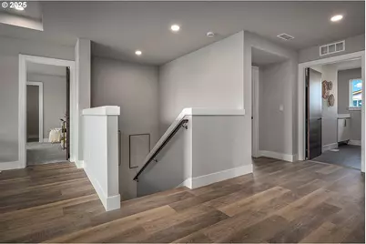 7083 SW Alder St, Wilsonville, OR 97070 - Photo 17