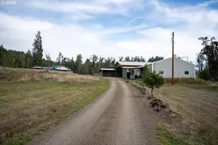 37075 Camp Creek Rd, Springfield, OR 97478 - Photo 35