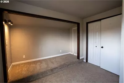 37075 Camp Creek Rd, Springfield, OR 97478 - Photo 21