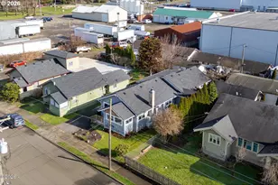 409 Delmonte Ave, Tillamook, OR 97141 - Photo 39