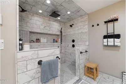 409 Del Monte Ave, Tillamook, OR 97141 - Photo 29