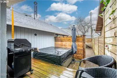 409 Del Monte Ave, Tillamook, OR 97141 - Photo 31