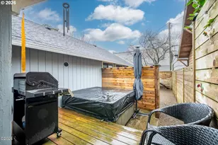 409 Delmonte Ave, Tillamook, OR 97141 - Photo 31