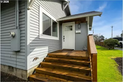 409 Del Monte Ave, Tillamook, OR 97141 - Photo 33