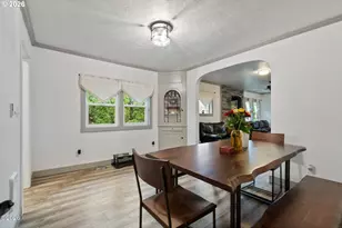 409 Delmonte Ave, Tillamook, OR 97141 - Photo 15