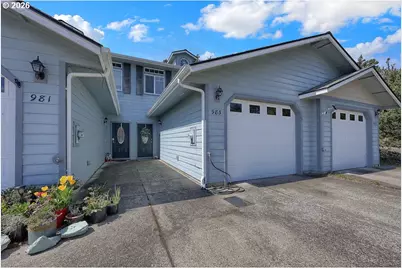 983 Jasper Ln, Florence, OR 97439 - Photo 1