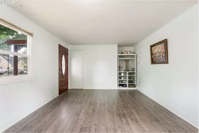 11870 SW 13th St, Beaverton, OR 97005 - Photo 5