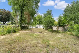 11870 SW 13th St, Beaverton, OR 97005 - Photo 29