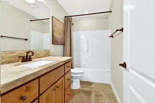 10007 NW 24th Ct, Vancouver, WA 98685 - Photo 35
