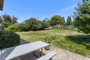10886 SW Merlin Ct, Wilsonville, OR 97070 - Photo 21