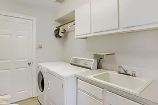 10886 SW Merlin Ct, Wilsonville, OR 97070 - Photo 27