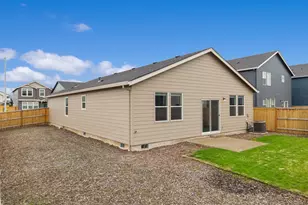 2956 U St, Springfield, OR 97477 - Photo 33