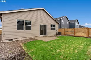 2956 U St, Springfield, OR 97477 - Photo 31