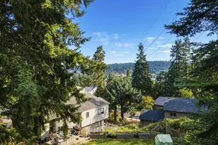 400 S 22nd St, Cottage Grove, OR 97424 - Photo 11