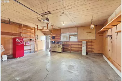 14547 NE Stanton Ct, Portland, OR 97230 - Photo 41
