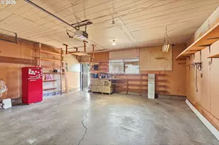 14547 NE Stanton Ct, Portland, OR 97230 - Photo 41