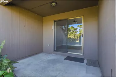 14547 NE Stanton Ct, Portland, OR 97230 - Photo 13