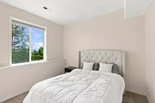 1300 Glenmorrie Dr, Lake Oswego, OR 97034 - Photo 41