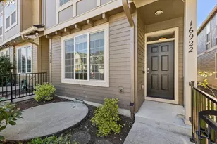 16922 NW Shadow Hills Ln, Beaverton, OR 97006 - Photo 3