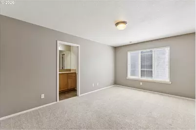 16922 NW Shadow Hills Ln, Beaverton, OR 97006 - Photo 21