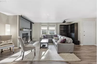 7920 SW Fanno Creek Dr #1, Tigard, OR 97224 - Photo 9