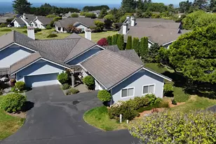 210 Schooner Bay Dr, Brookings, OR 97415 - Photo 37