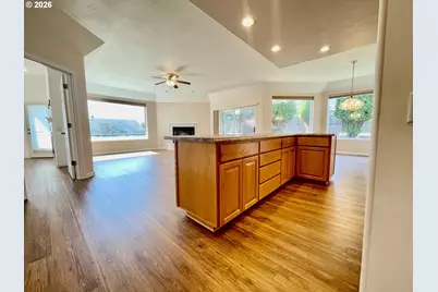 210 Schooner Bay Dr, Brookings, OR 97415 - Photo 9