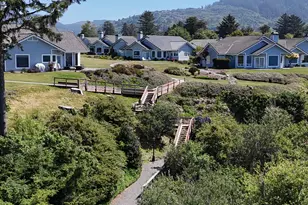 210 Schooner Bay Dr, Brookings, OR 97415 - Photo 3