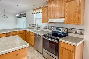 1000 E Central Ave, Sutherlin, OR 97479 - Photo 9