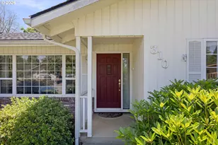 310 Hatton Ave, Eugene, OR 97404 - Photo 7