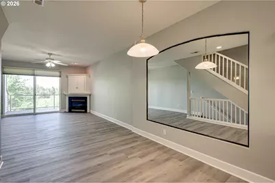 8722 NE 17th St, Vancouver, WA 98664 - Photo 13