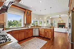 32907 SW Laurelview Rd, Hillsboro, OR 97123 - Photo 15