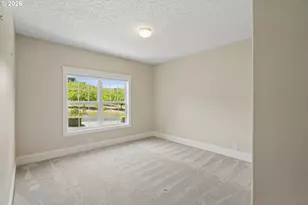 32907 SW Laurelview Rd, Hillsboro, OR 97123 - Photo 27