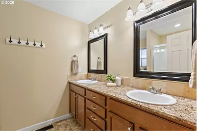 1575 Leo St NE, Keizer, OR 97303 - Photo 29