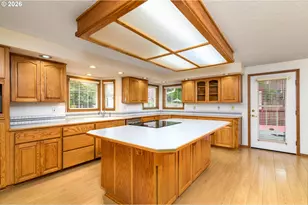 1108 SE 168th Ave, Portland, OR 97233 - Photo 9