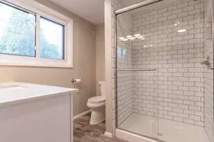 9606 SW 41st Ave, Portland, OR 97219 - Photo 17