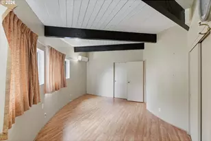 1010 Hemlock Ave, Coos Bay, OR 97420 - Photo 15