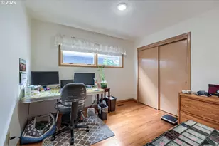 24203 NE Oregon St, Wood Village, OR 97060 - Photo 17