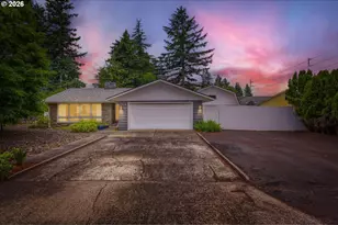 24203 NE Oregon St, Wood Village, OR 97060 - Photo 29
