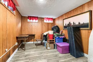 24203 NE Oregon St, Wood Village, OR 97060 - Photo 21