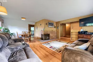24203 NE Oregon St, Wood Village, OR 97060 - Photo 7