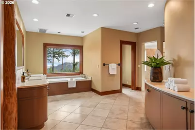 465 NW Royal Blvd, Portland, OR 97210 - Photo 27