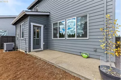 248 NW Liberty Ln, Estacada, OR 97023 - Photo 35