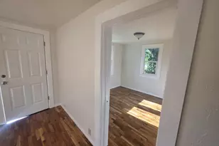770 Elm St, Junction City, OR 97448 - Photo 7