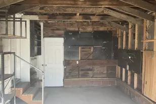 770 Elm St, Junction City, OR 97448 - Photo 25