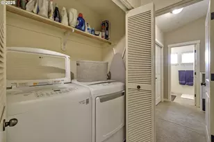 7959 NE Rockne Way, Hillsboro, OR 97006 - Photo 25