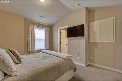 7959 NE Rockne Way, Hillsboro, OR 97006 - Photo 23