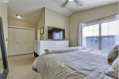 7959 NE Rockne Way, Hillsboro, OR 97006 - Photo 19