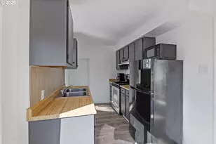 62780 Flagstaff Rd, Coos Bay, OR 97420 - Photo 13