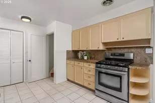 5618 NE 37th Ave, Portland, OR 97211 - Photo 7